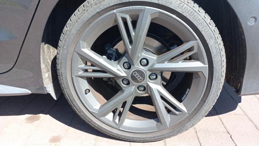 Audi A3 velgen 225/35/R17 nieuwe banden!, Auto's, Audi, Particulier, Te koop, A3