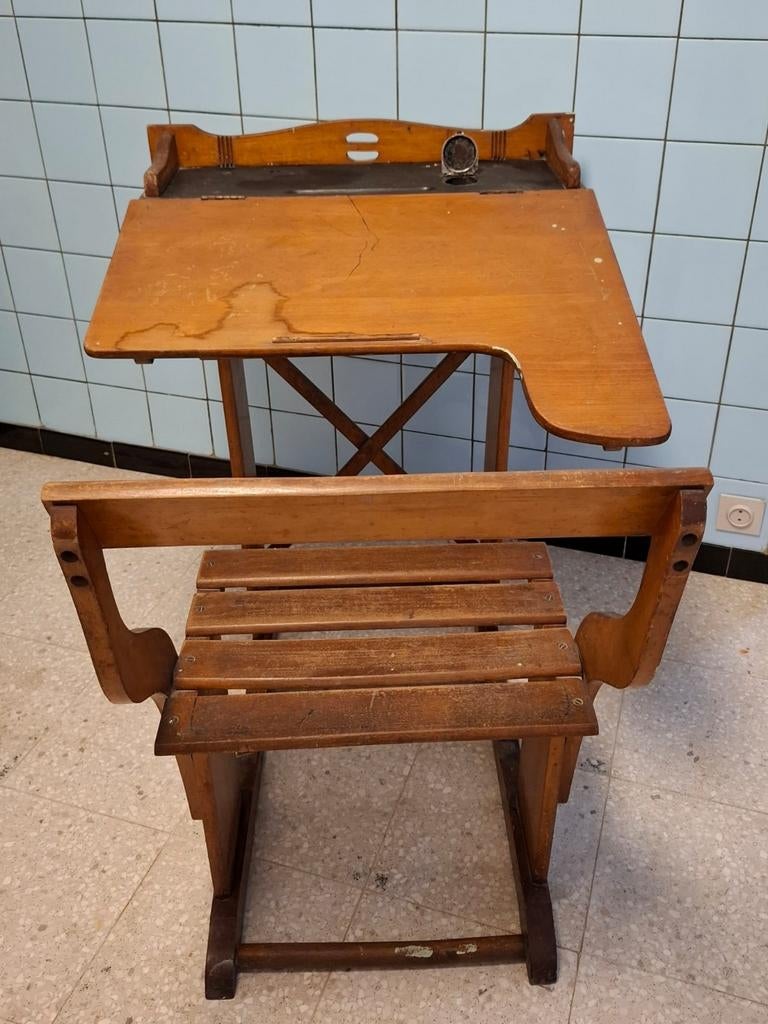 Antieke franse schoolbank ., Ophalen