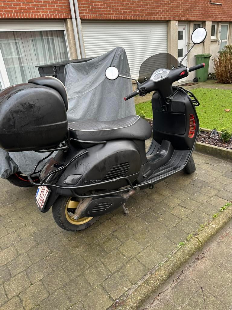Vespa gts 125cc, Ophalen of Verzenden, Zo goed als nieuw, Vespa