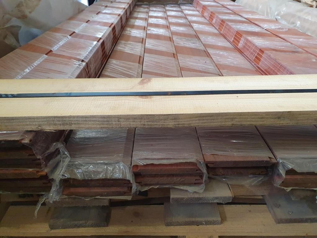 Padoek gevelbekleding - Planchet Visbek 16 x 145 mm L. 2M45, Ophalen, Minder dan 25 mm, Nieuw, 200 tot 250 cm