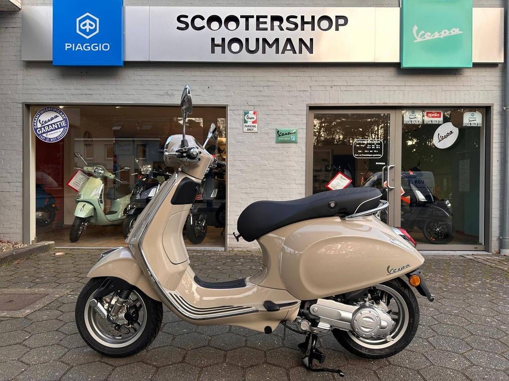 Vespa Primavera 50cc 45Km/h Special Edition 80th (nr.8), Fietsen en Brommers, Scooters | Vespa, Nieuw, Overige modellen, Benzine