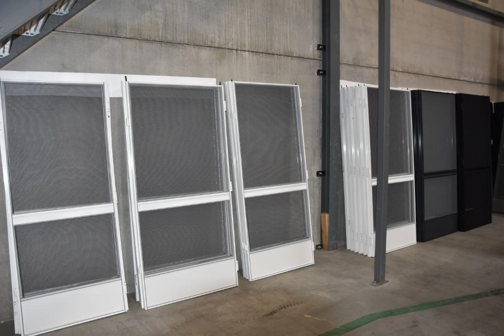 5000M² ramen paradijs voor de doe-het-zelver 10.000/st stock, Ramenhal, Ophalen of Verzenden, Dubbelglas, Gevelraam of Ruit