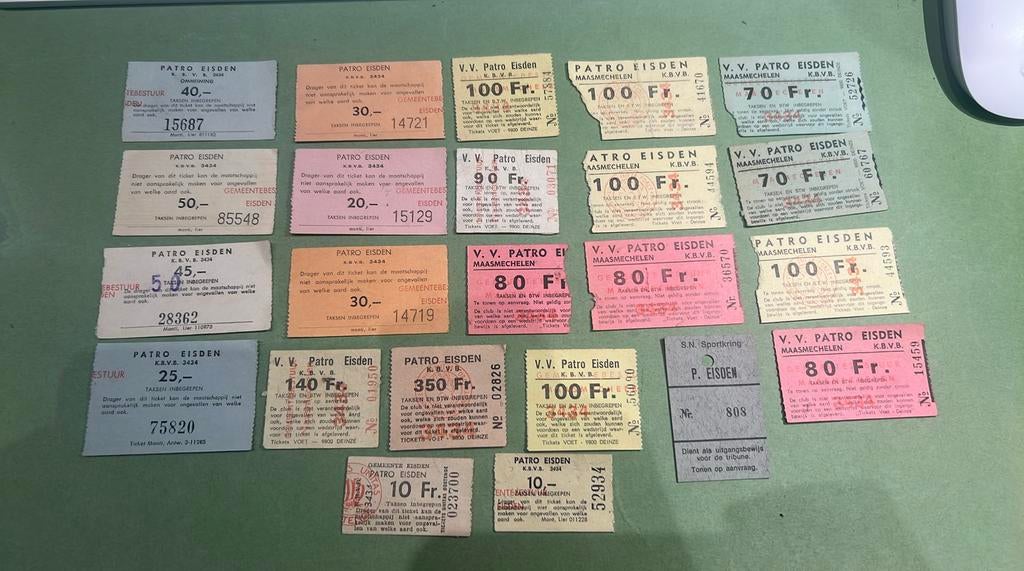 + 20 oude Patro Eisden Maasmechelen tickets, Verzenden, Gebruikt