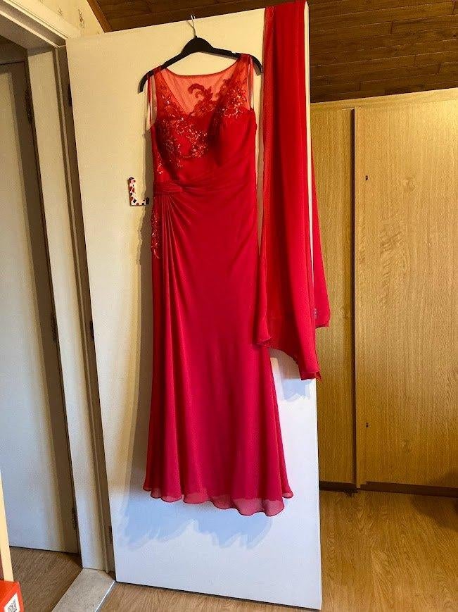 Rode lange feestjurk, trouwjurk MARFIL m38, met sjaal, Kleding | Dames, Trouwjurk, Ophalen of Verzenden, Zo goed als nieuw, Marvel