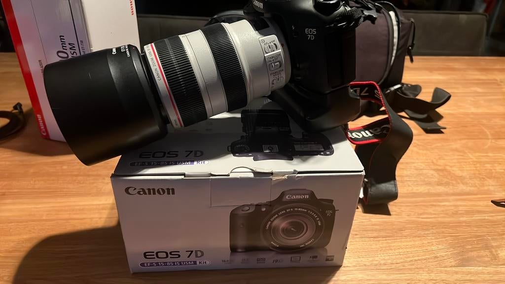 Canon 7d eos + kit lens, Audio, Tv en Foto, Ophalen, Zo goed als nieuw, Canon