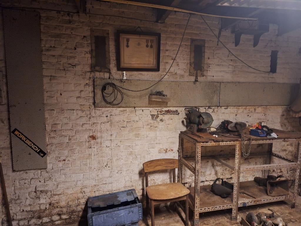 Garage inrichting vintage sorteerrek, Ophalen