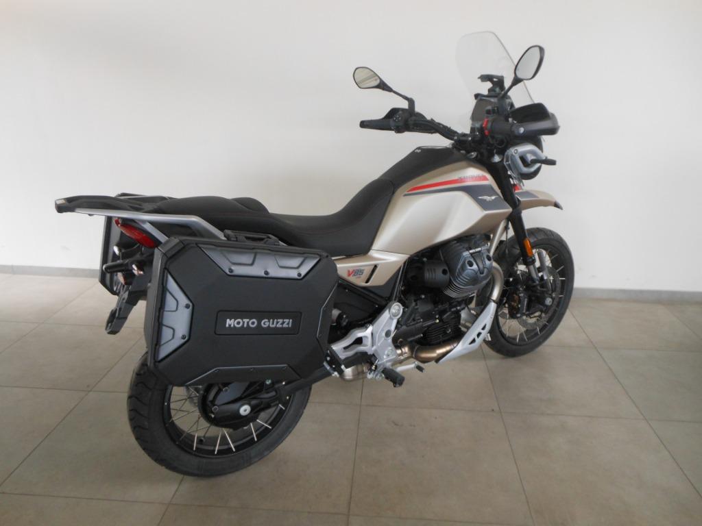 Moto Guzzi V85 TT Travel - foto 2