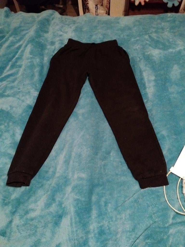 Zwarte jogging broek meisjes, Ophalen