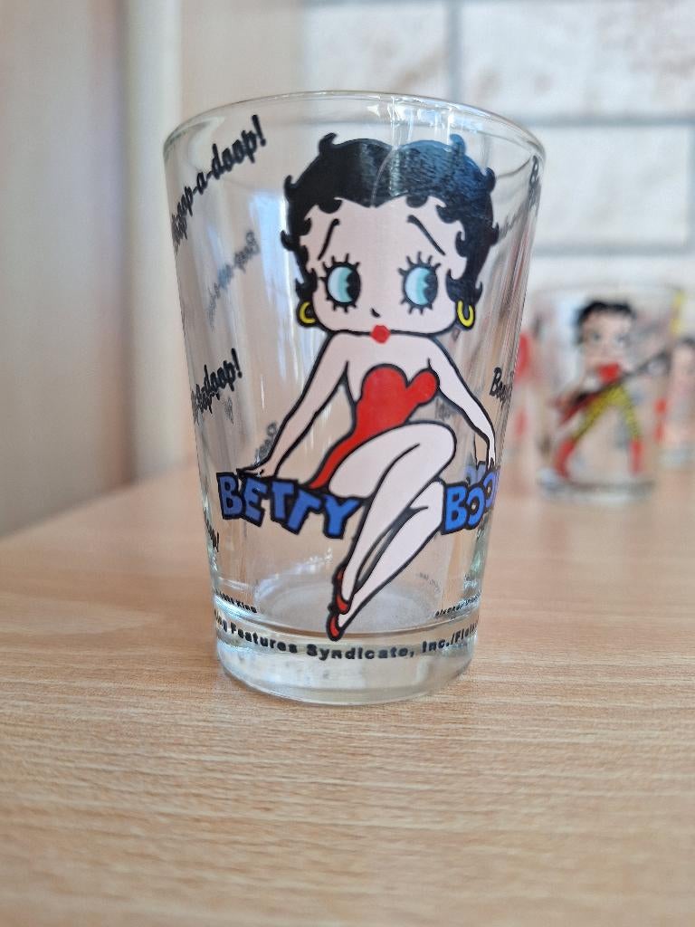 Betty Boop Boop-oop-a-Doop borrelglas 1998, Ophalen of Verzenden, Nieuw, Mens