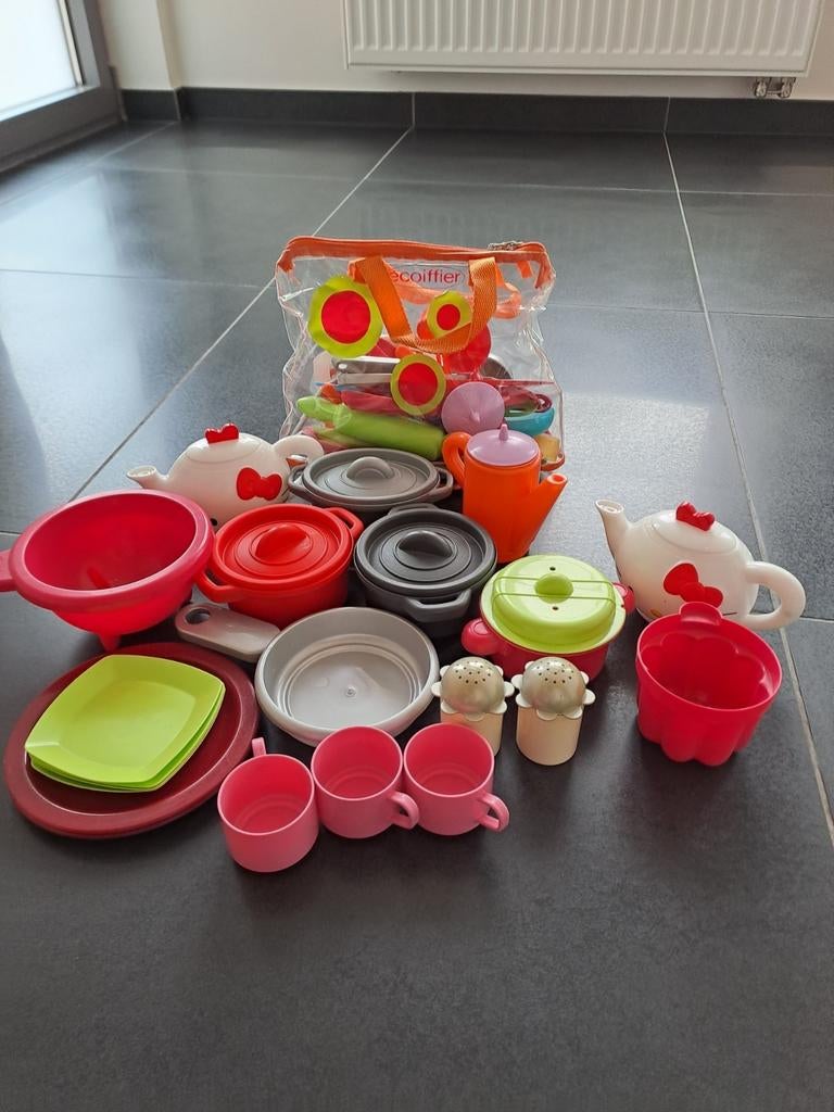 Speelgoed keuken service, Enlèvement, Comme neuf