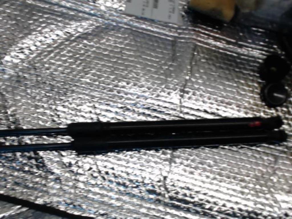 Verin de coffre Renault Clio 5 1.0i 74kw 2019 LP/14667, Autos : Pièces & Accessoires, Enlèvement, Utilisé, Renault