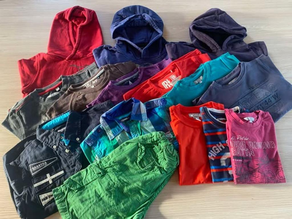 Kledingpakket jongens - maat 128 - 15 stuks, Enfants & Bébés, Vêtements enfant | Taille 128, Utilisé, Garçon, Ensemble, Enlèvement ou Envoi