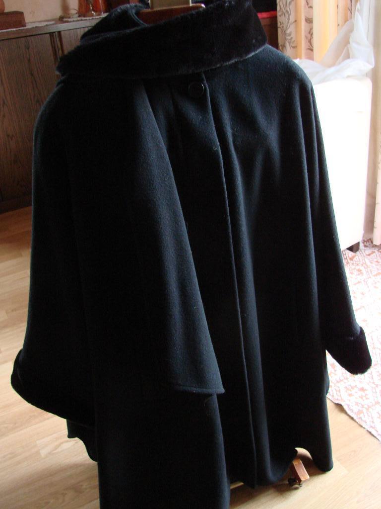 dames winter cape mantel met sjaal en pels nieuw, Vêtements | Femmes, Vestes | Hiver, ANDERE, Enlèvement, Neuf, Noir