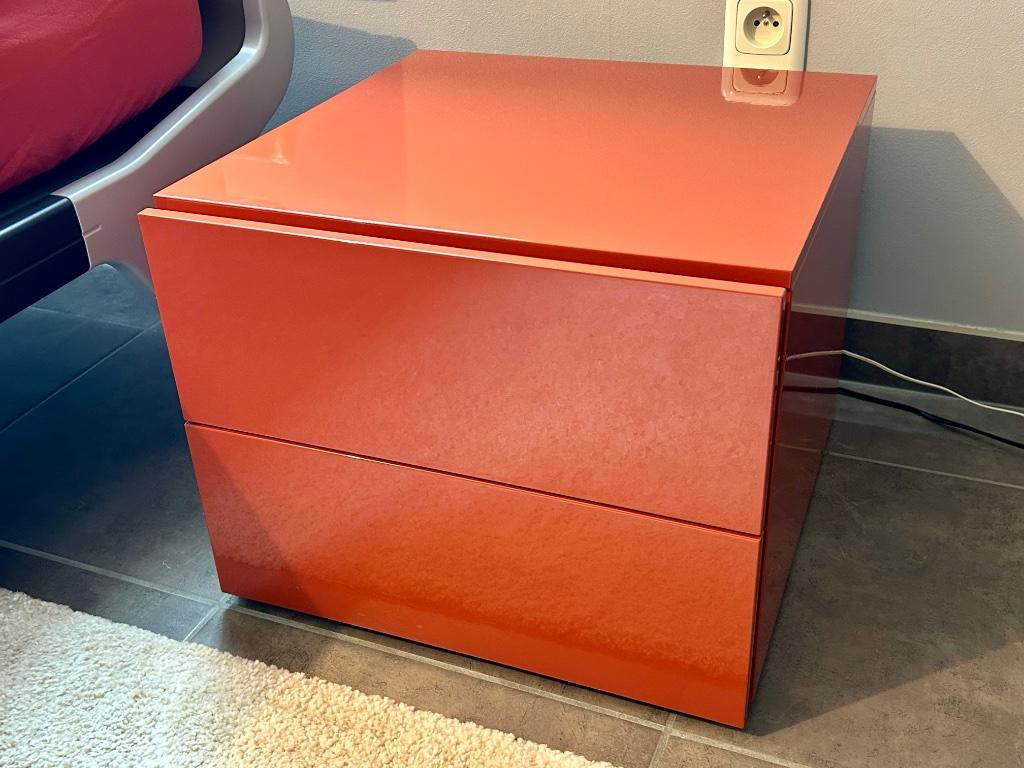 2x Tables de chevet (paire), Maison & Meubles, Comme neuf, Enlèvement, Bois, 45 à 65 cm