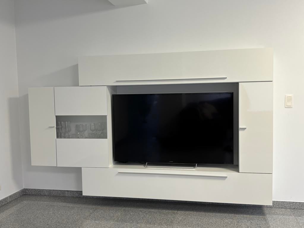 Witte woonkamerkast met tv inbegrepen, Ophalen