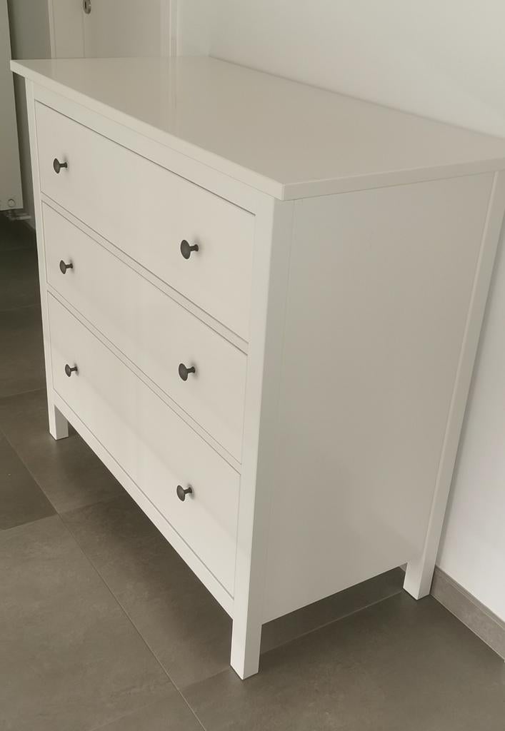 Commode Hemnes 3 tiroirs, Maison & Meubles, Armoires | Commodes, 3 ou 4 tiroirs, Enlèvement