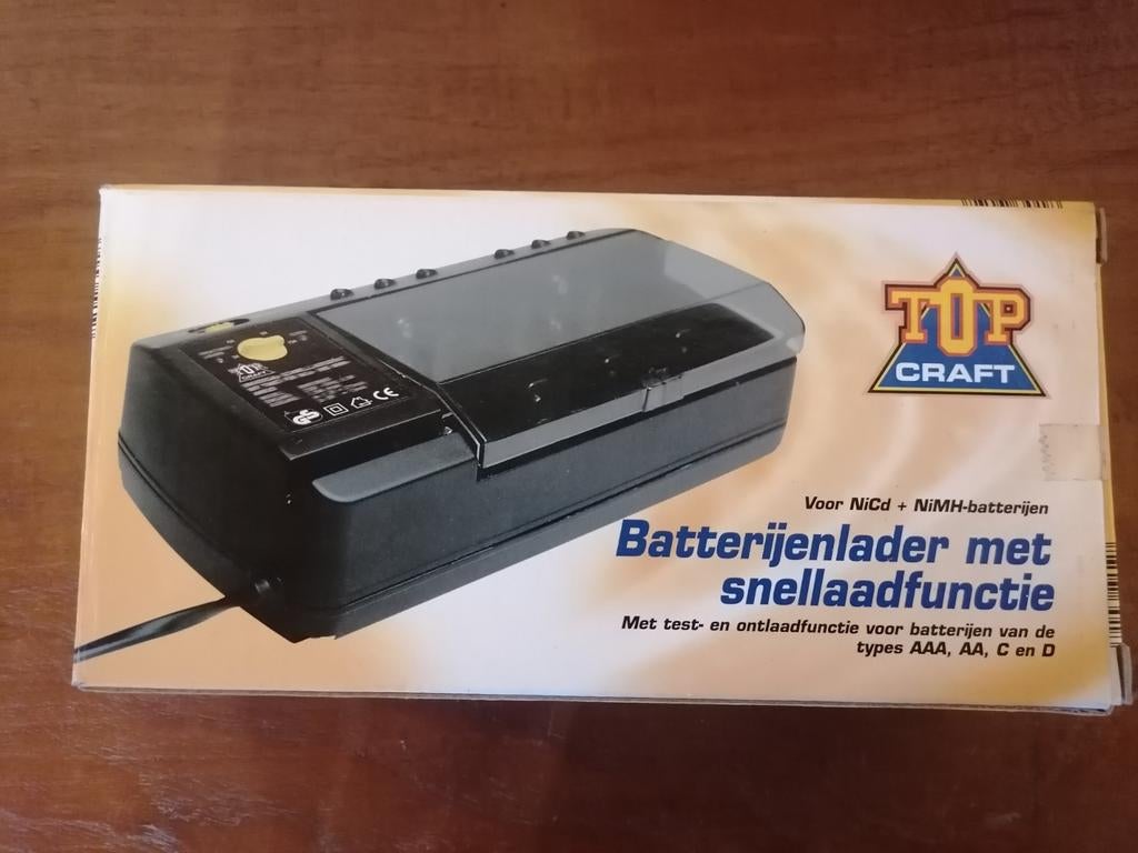 Titel:Top Craft universele batterijlader met timer snelad, Ophalen