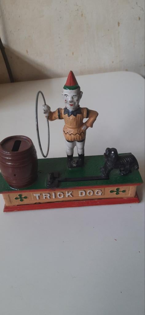 Antieke spaarpot, Ophalen