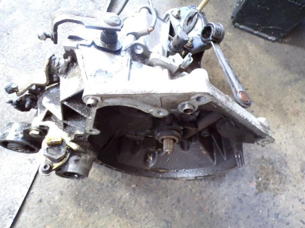 Boite de vitesses Peugeot 106 1.1i 44kw 1996-2003 LP/13444, Enlèvement ou Envoi, Utilisé, Peugeot