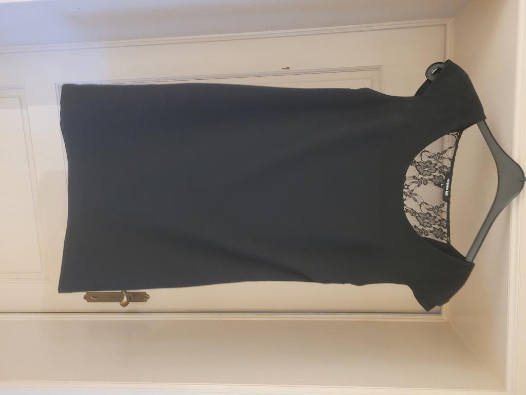 Kleedjes .Zo goed als nieuw., Ophalen, Zo goed als nieuw