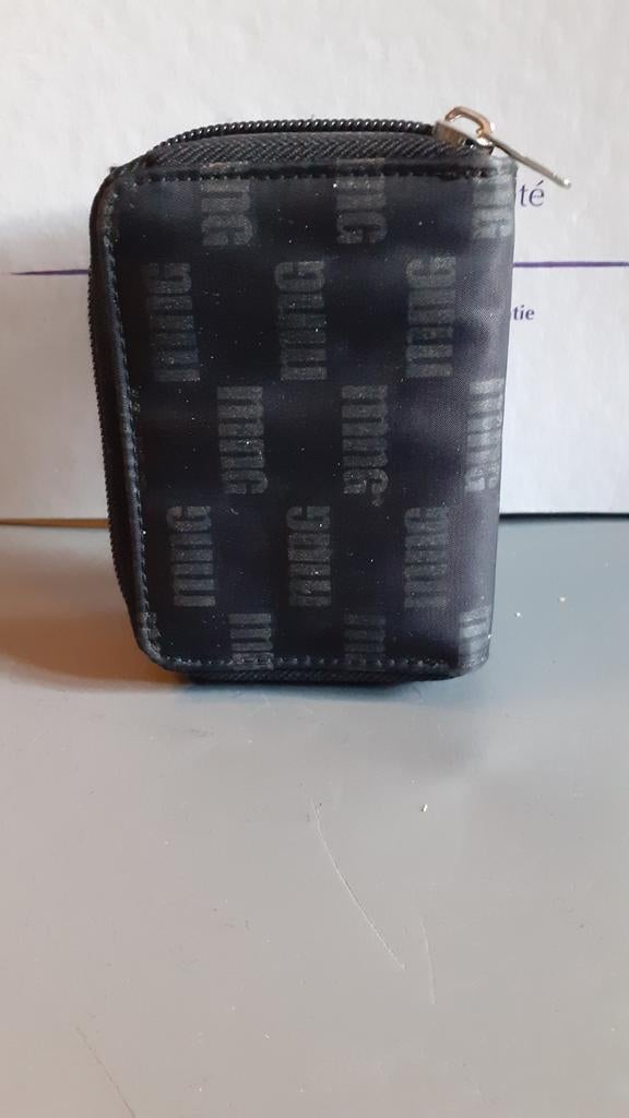 Porte monnaie porte feuille ming, Enlèvement ou Envoi, Comme neuf, Noir