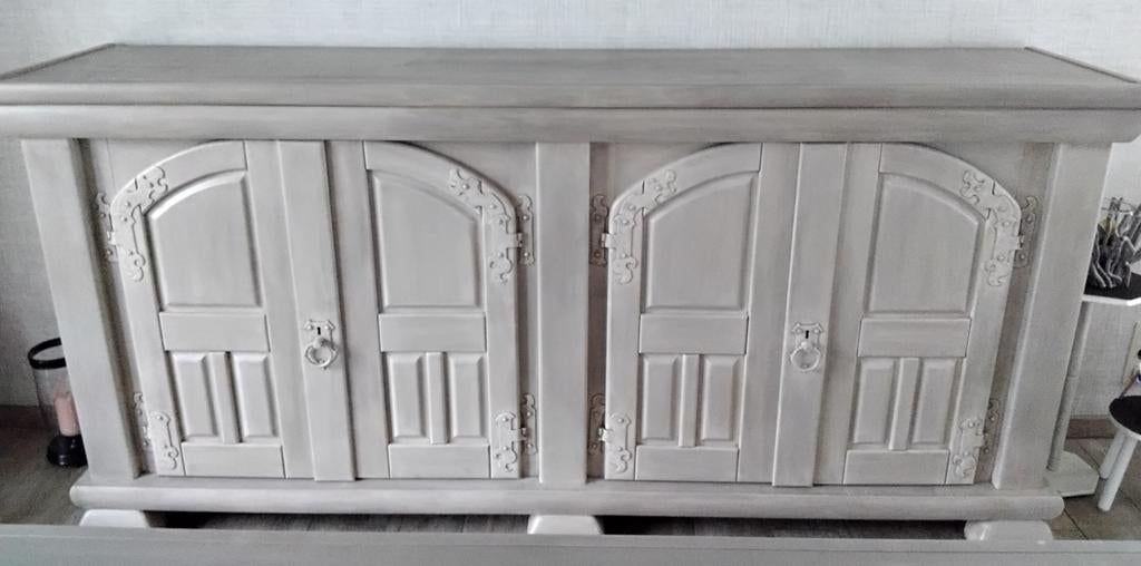 Eiken eetplaats, Ophalen