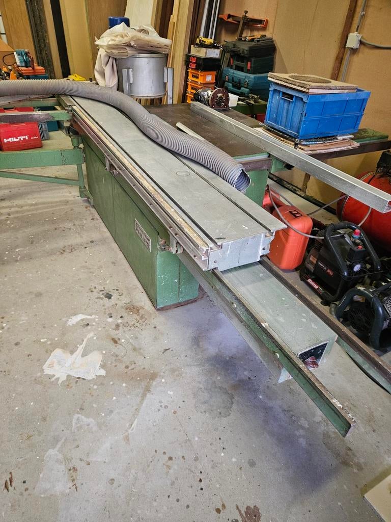 Paneelzaag met afzuiging., Zakelijke goederen, Ophalen