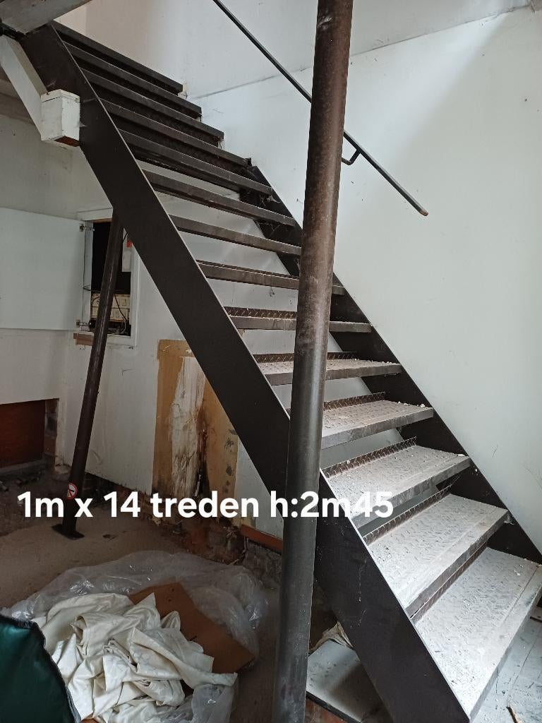 Metalen trap, Doe-het-zelf en Bouw, Ophalen, Gebruikt, Trap