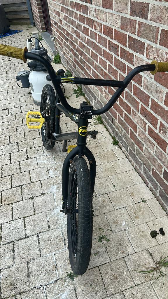 Velo, Vélos & Vélomoteurs, Guidon à 360°, Aluminium, 16 à 20 pouces, Enlèvement