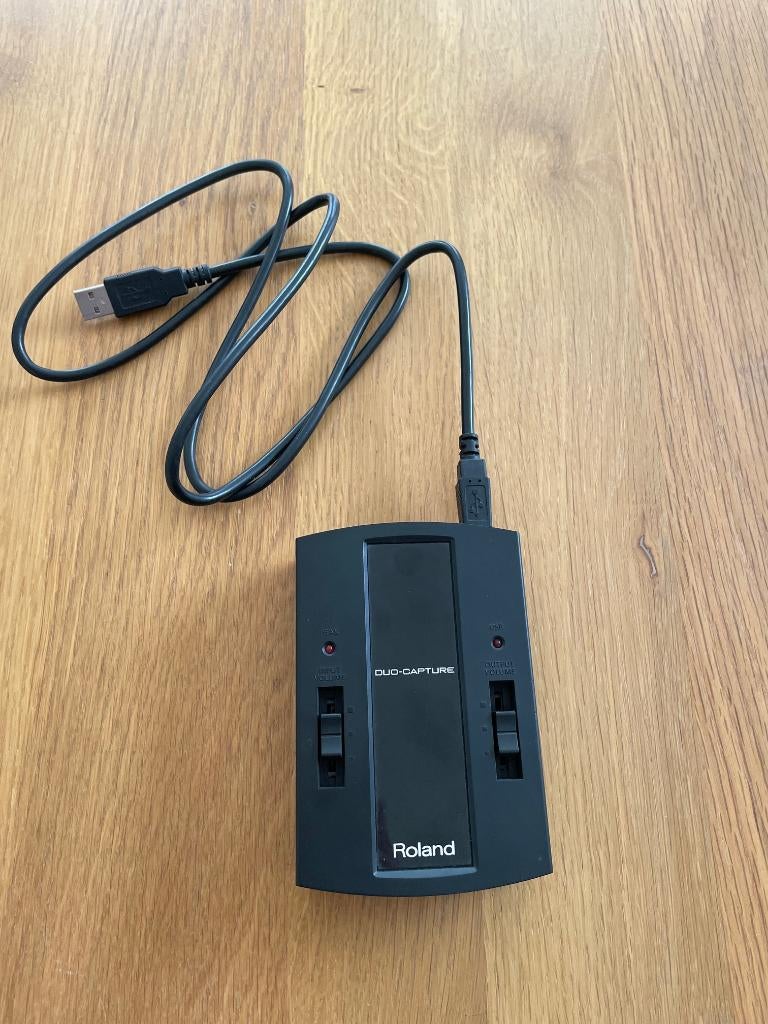 Gitaar interface Roland, Muziek en Instrumenten, Versterkers | Bas en Gitaar, Ophalen, Zo goed als nieuw, Gitaar