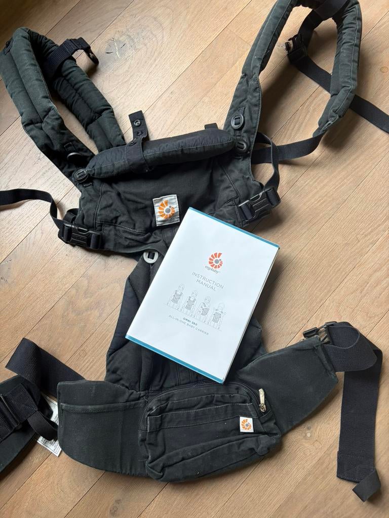 Ergobaby 360 draagzak - zwart, Kinderen en Baby's, Babydragers en Draagdoeken, Ophalen, Zo goed als nieuw, Draagzak