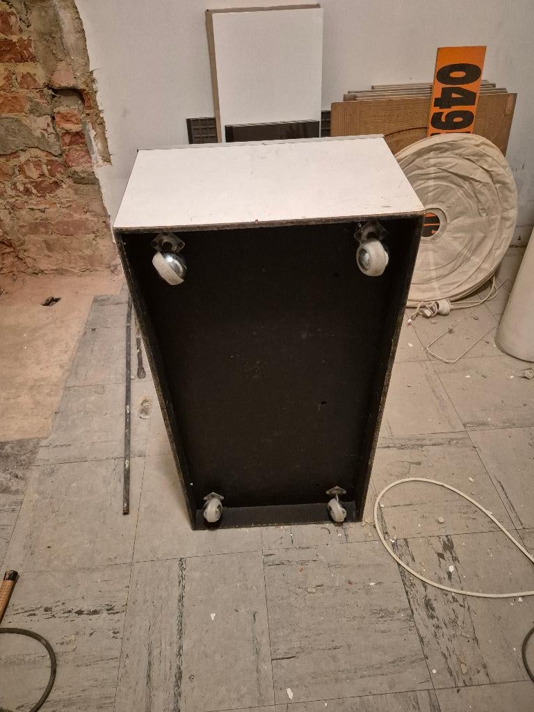 bloembak, Ophalen, Balkon, Zo goed als nieuw, 60 tot 100 cm