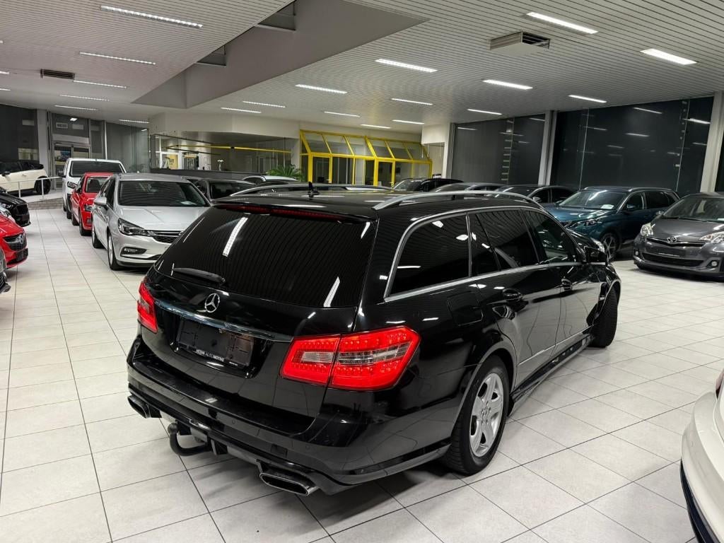 Mercedes-Benz E 250CDI 2.2D Euro 5 150kW AMG-pakket, Auto's, Automaat, Euro 5, Leder, Bedrijf