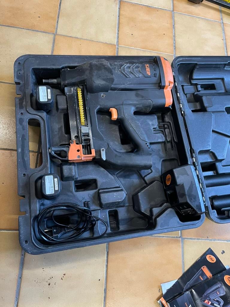 Betonnagel schieter, Ophalen, Gebruikt