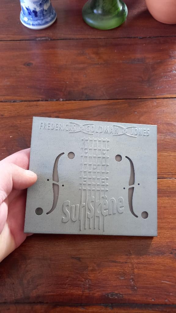 Cd fredericks/goldman/jones "en scène " boîtier en fer, CD & DVD, Enlèvement, 1990 - 1999, Comme neuf