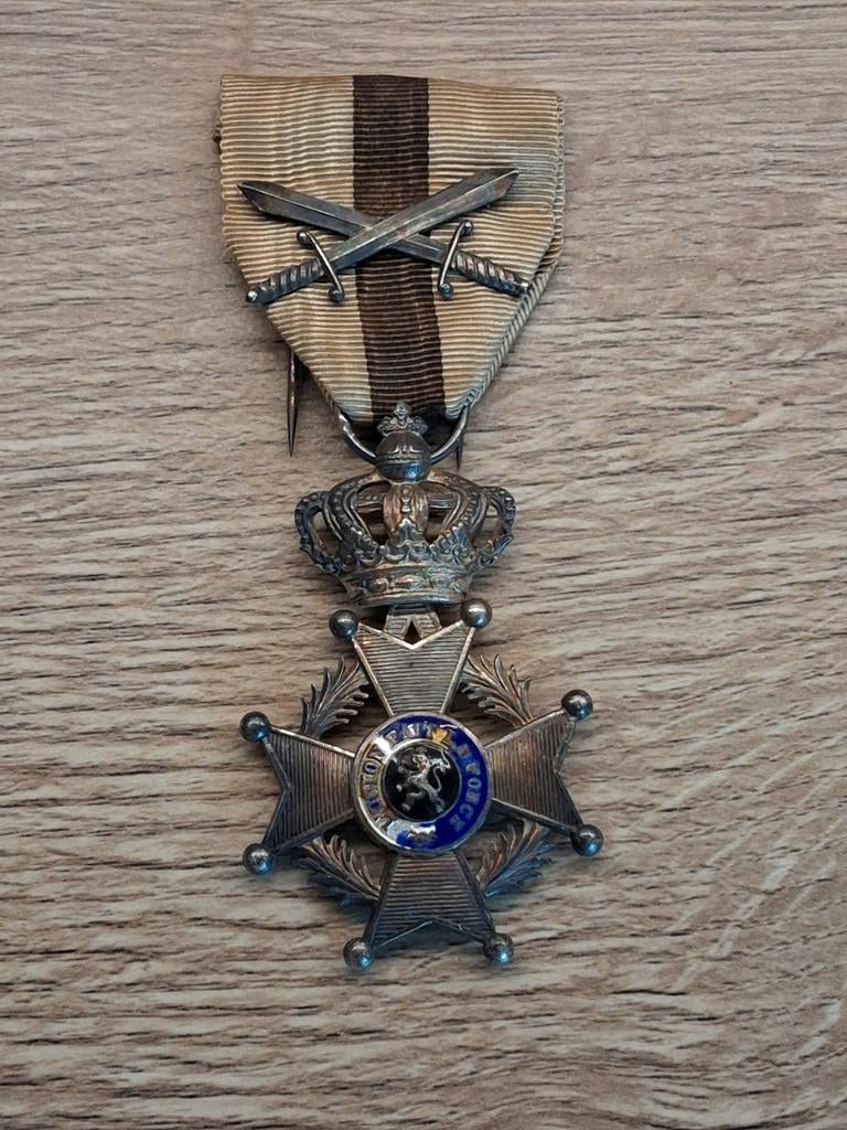 Orde van Leopold II met zwaarden, Verzamelen, Militaria | Algemeen, Verzenden