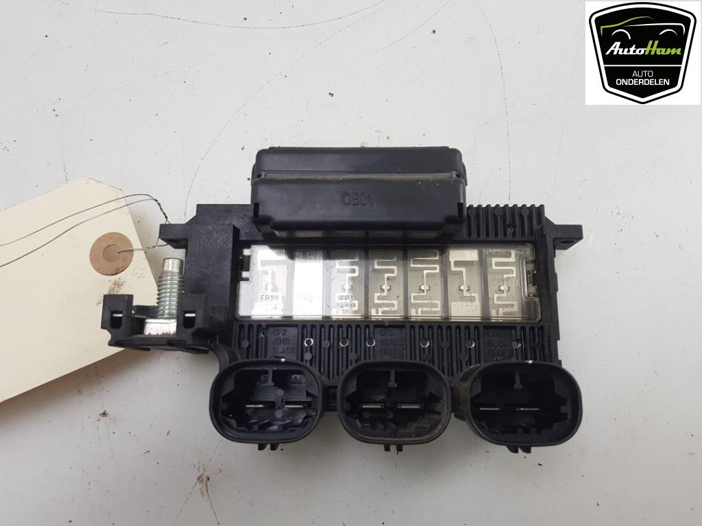 BOITIER FUSIBLES Peugeot Expert (G9) (|1400550780|), Utilisé, Peugeot