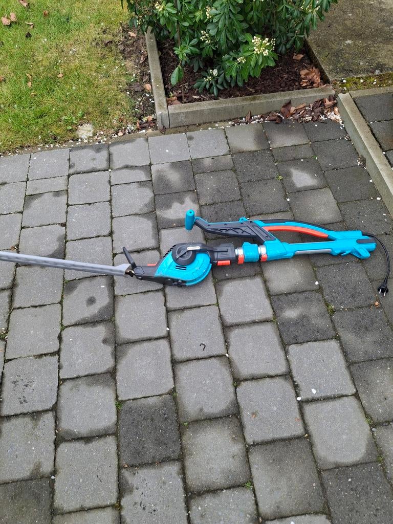 Telescopische haagschaar, Ophalen