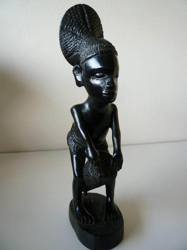 Statuette africaine en ébène noir, Antiquités & Art, Enlèvement ou Envoi