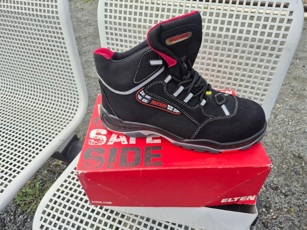 ELTEN Chaussure de sécurité Neuve T 44, Bricolage & Construction, Vêtements de sécurité, Enlèvement ou Envoi