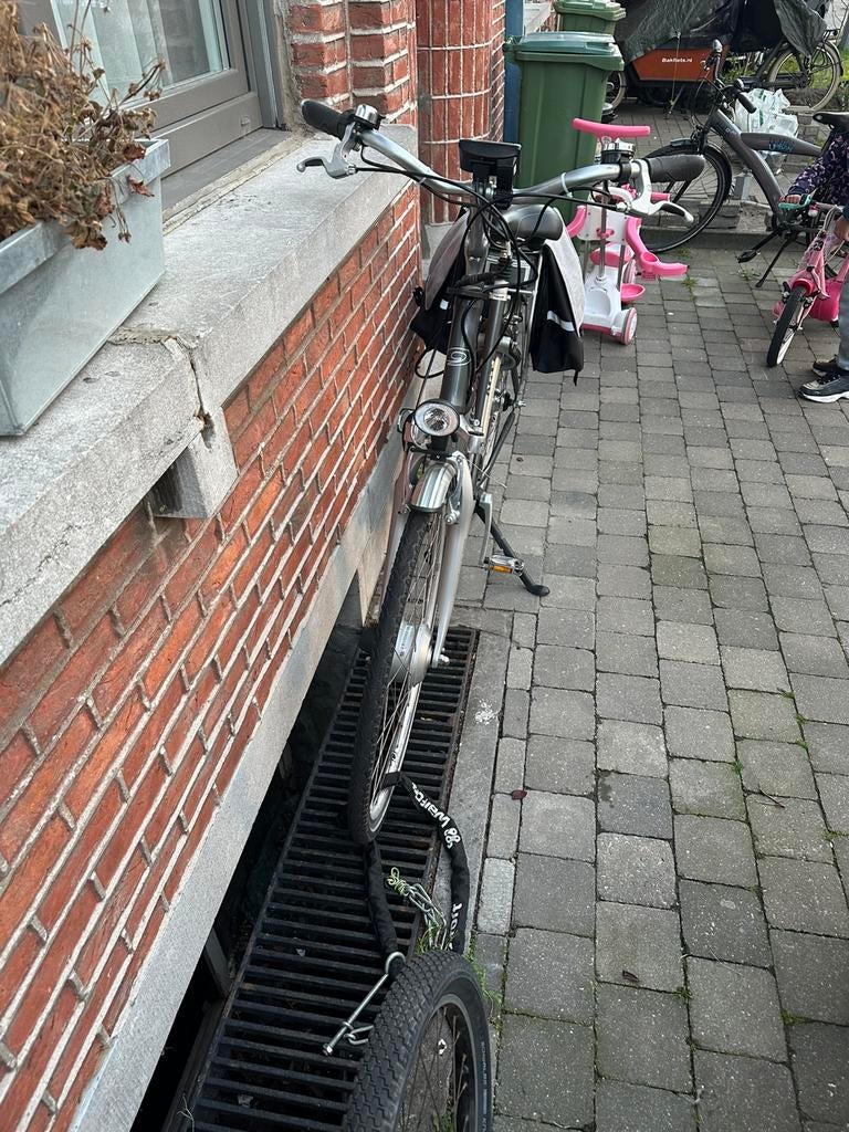 Oxford Elektrische fiets, Ophalen, Zo goed als nieuw, 30 tot 50 km per accu, Overige merken