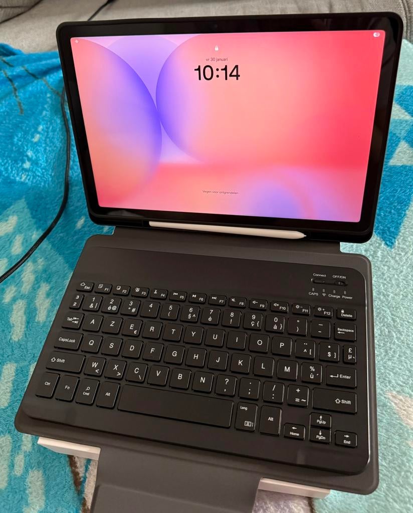 Samsung Galaxy Tab S10 Lite wifi + 2-in-1 BT keyboard, Ophalen, Zo goed als nieuw