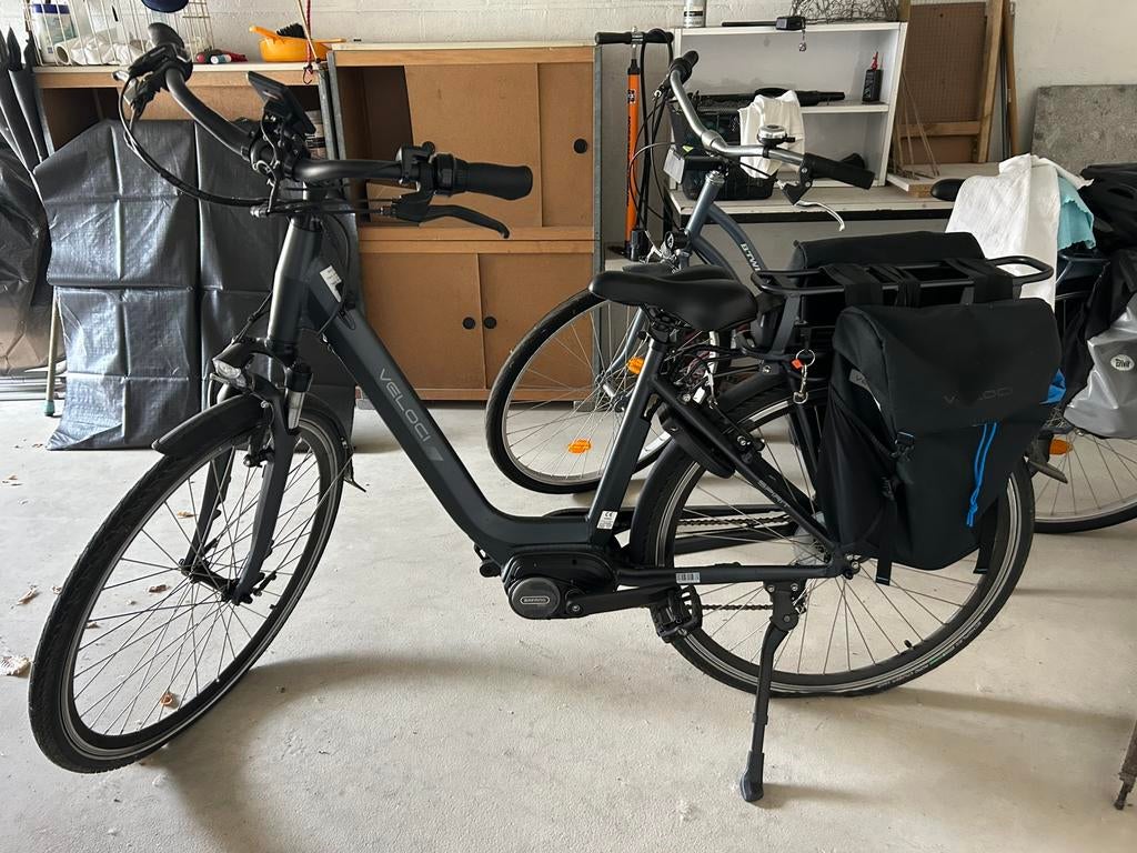 E-bike Veloci damesmodel grijs, Zo goed als nieuw, 47 tot 51 cm, 50 km per accu of meer, Ophalen