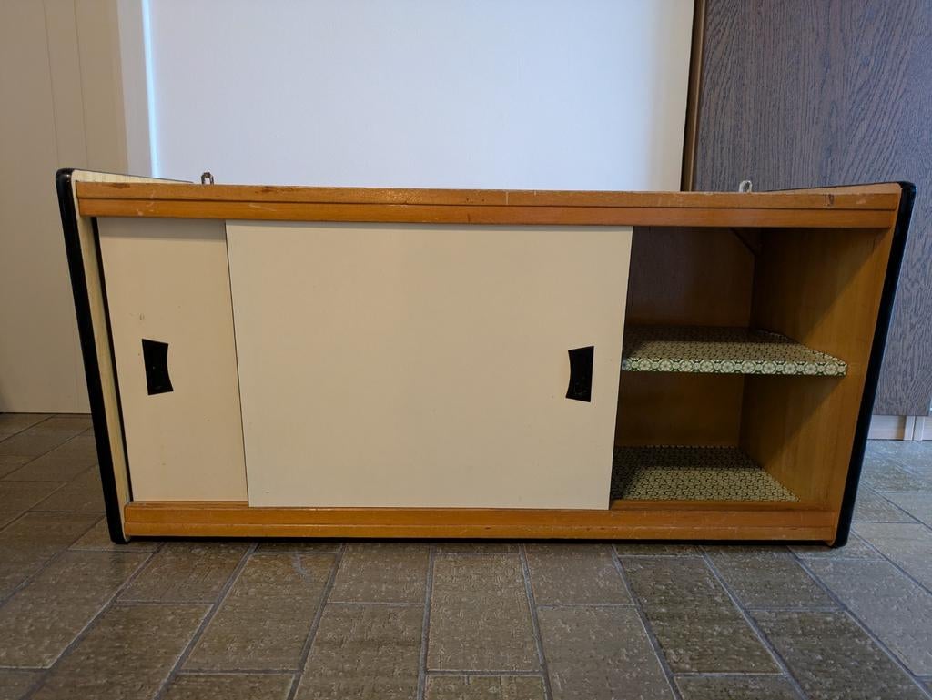 Vintage hangkast met schuifdeuren, Huis en Inrichting, Ophalen