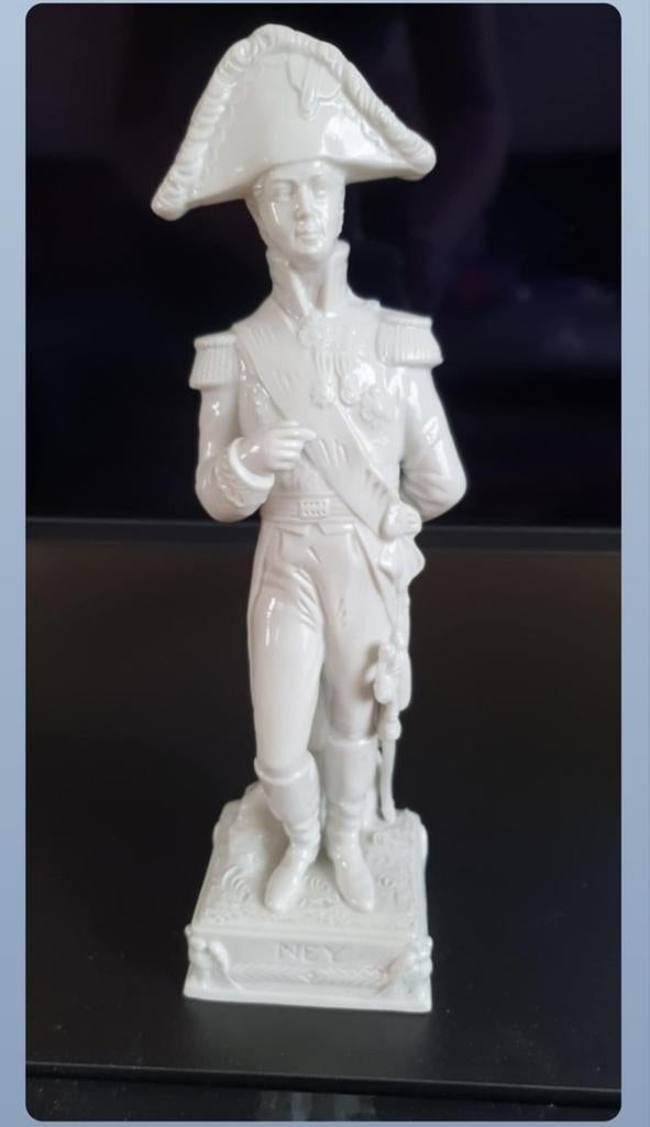 Ancienne statue de Napoléon Voici un ami a moi qui Ney., Antiquités & Art, Envoi