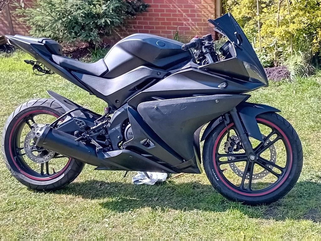 RECHERCHÉ : Yamaha YFZ R 125, Motos, Particulier