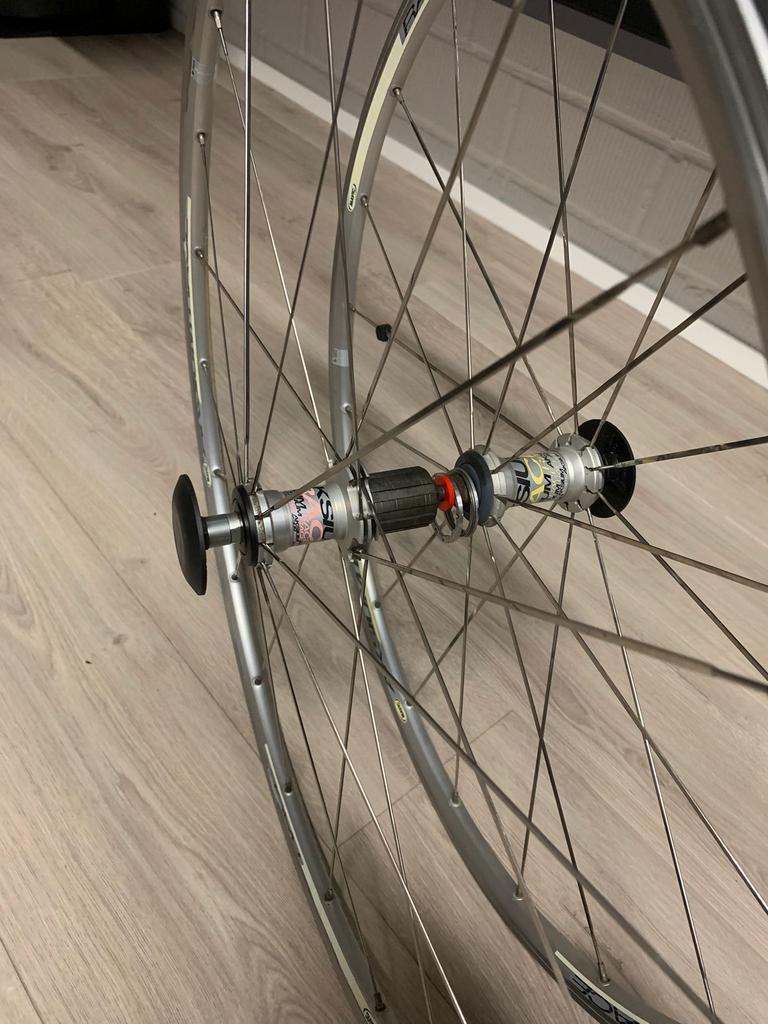 2 Mavic aksum velgen, Fietsen en Brommers, Fietsonderdelen, Ophalen, Zo goed als nieuw