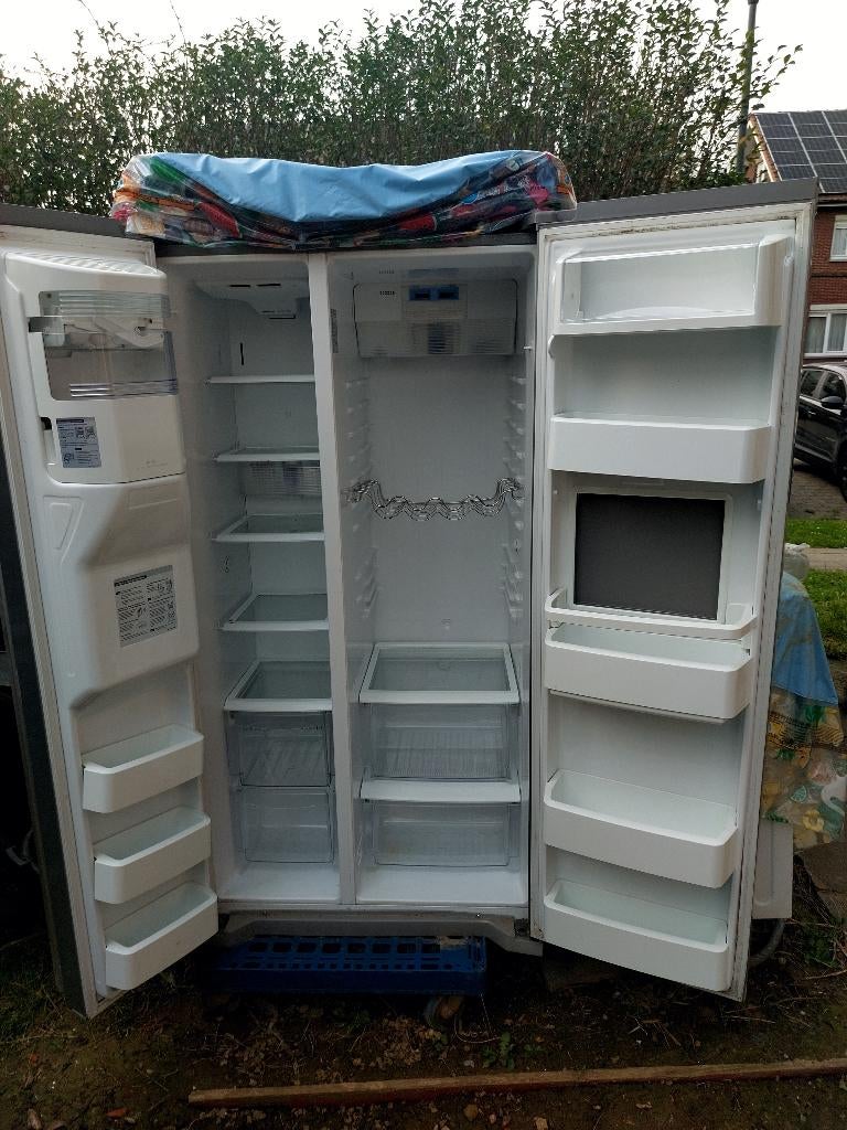 Frigo, Enlèvement, Utilisé, Avec compartiment congélateur