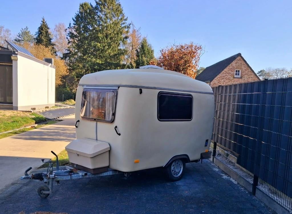 MKP Smutti retro caravan < 750 kg – Lekvrije glasvezel, Caravans en Kamperen, Caravans, Overige merken, Rondzit, Tot en met 3