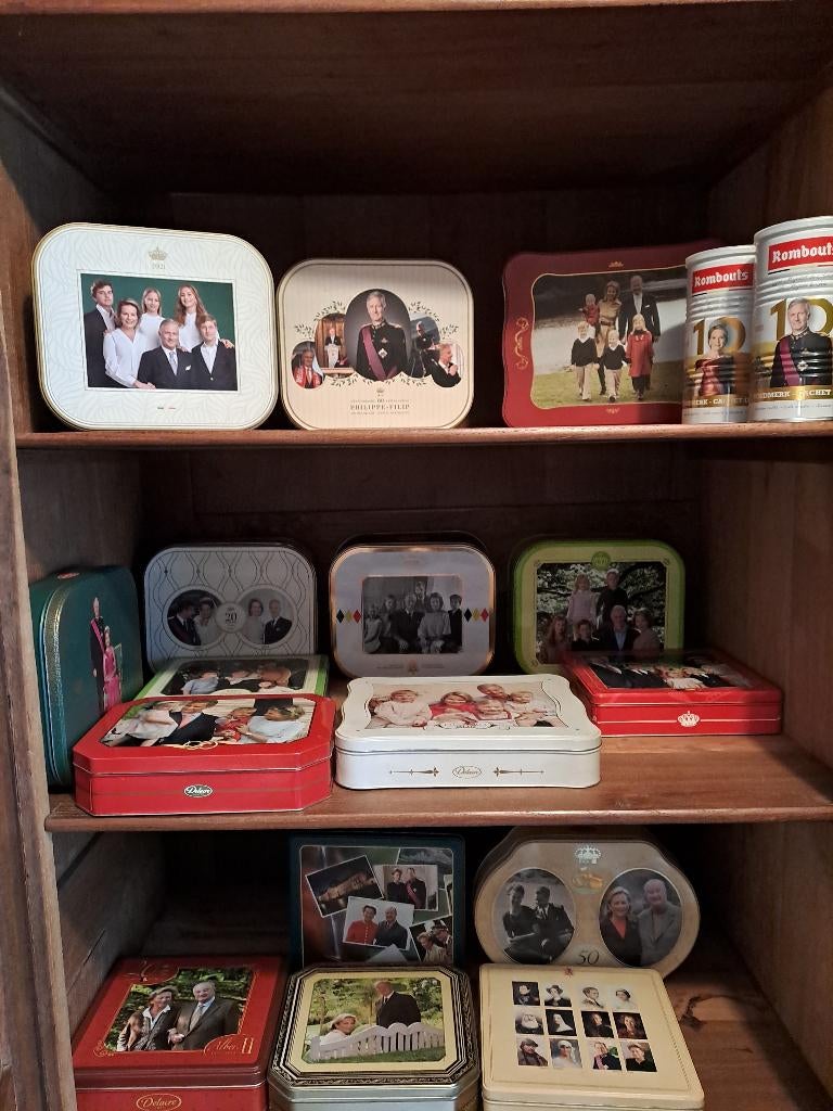 Delacre doosjes Kings of the Belgians + of- 18 en anders, Verzamelen, Ophalen, Gebruikt, Koek(jes), Overige merken